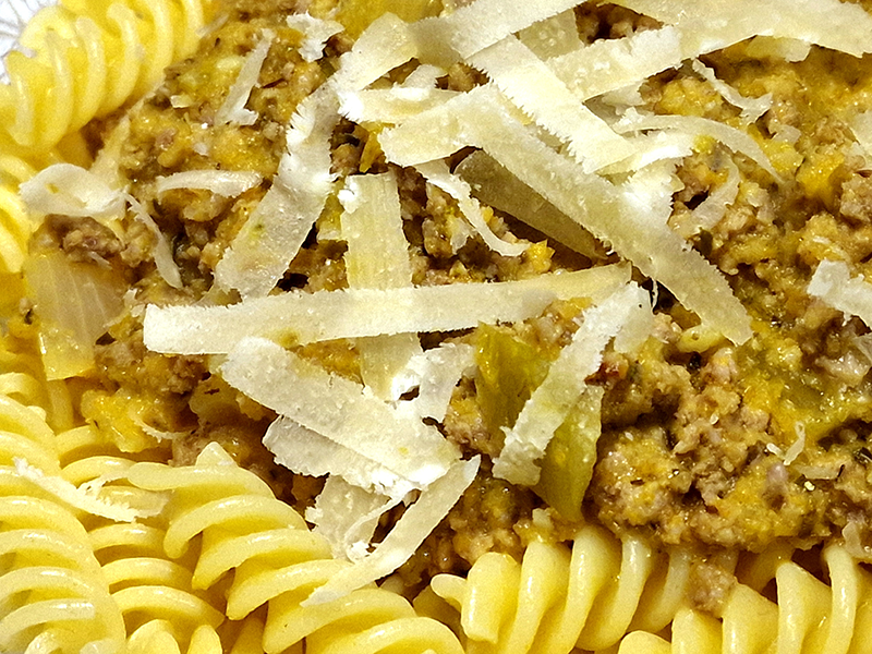 Weiße Bolognese